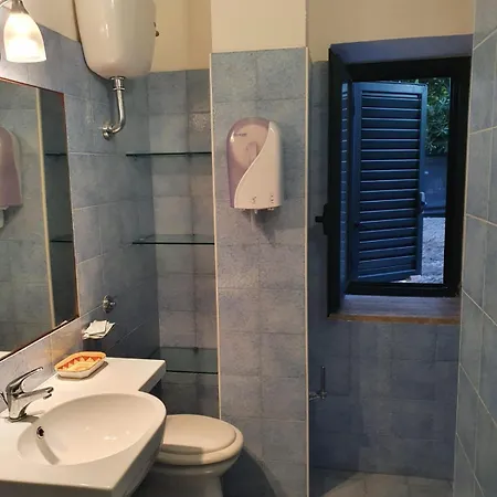 Alojamento de Acomodação e Pequeno-almoço Gubitosi Cittadella del Capo