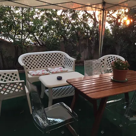 Alojamento de Acomodação e Pequeno-almoço Gubitosi Cittadella del Capo