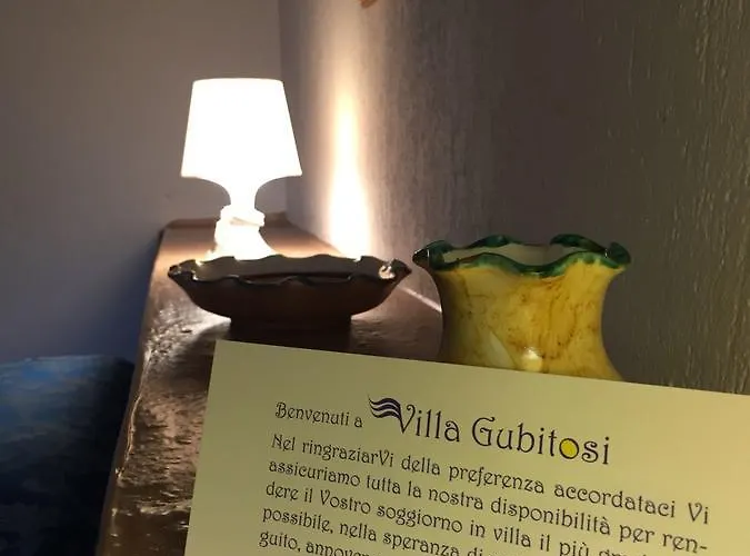 Alojamento de Acomodação e Pequeno-almoço Gubitosi Cittadella del Capo